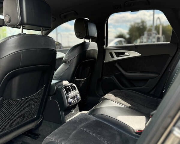 Сірий Ауді А6, об'ємом двигуна 2 л та пробігом 278 тис. км за 19900 $, фото 14 на Automoto.ua