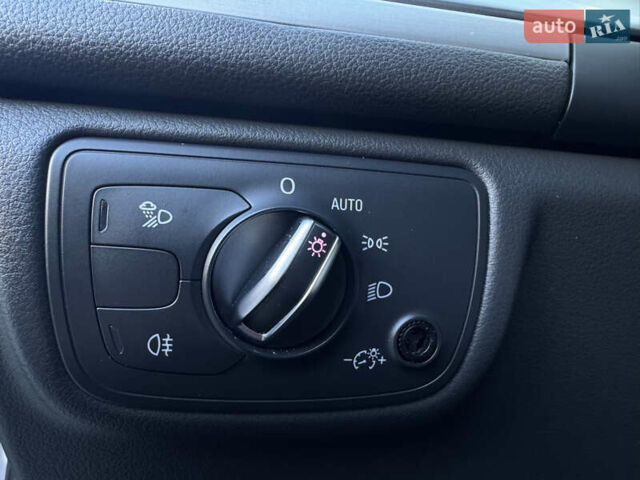 Ауді А6 2015 у Бердичеве на Automoto.ua Сірий Ауді А6, об'ємом двигуна 2.97 л та пробігом 295 тис. км за 22000 $, фото 26 на Automoto.ua