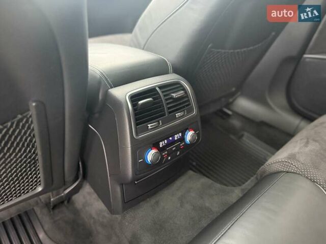 Серый Ауди А6, объемом двигателя 2.97 л и пробегом 308 тыс. км за 21300 $, фото 24 на Automoto.ua