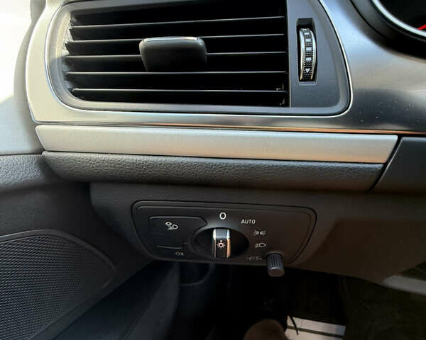 Серый Ауди А6, объемом двигателя 2.97 л и пробегом 270 тыс. км за 19999 $, фото 27 на Automoto.ua