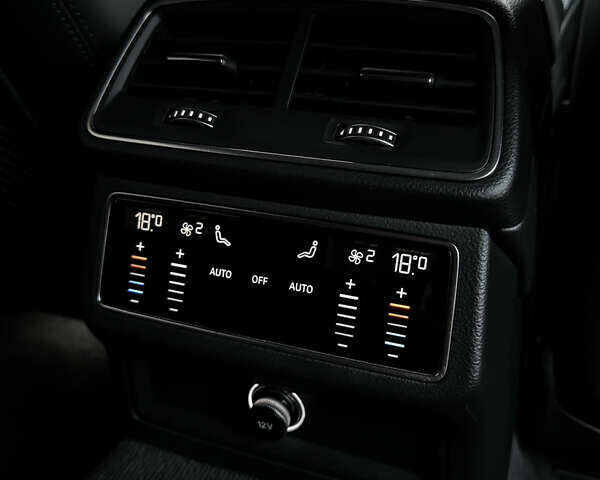 Сірий Ауді А6, об'ємом двигуна 3 л та пробігом 240 тис. км за 35500 $, фото 80 на Automoto.ua