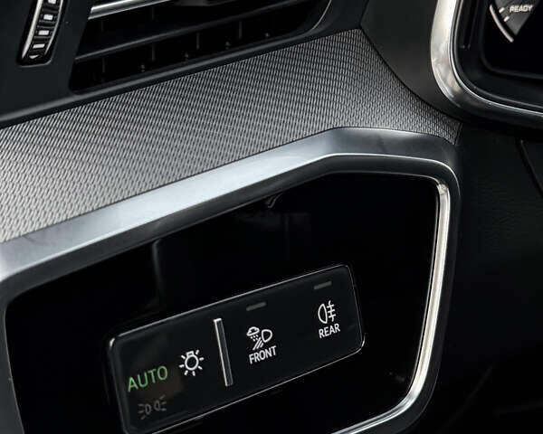 Сірий Ауді А6, об'ємом двигуна 3 л та пробігом 240 тис. км за 35500 $, фото 60 на Automoto.ua