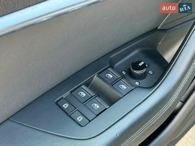 Серый Ауди А6, объемом двигателя 2.97 л и пробегом 106 тыс. км за 45999 $, фото 12 на Automoto.ua