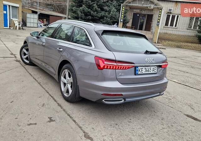 Сірий Ауді А6, об'ємом двигуна 2 л та пробігом 31 тис. км за 39700 $, фото 5 на Automoto.ua