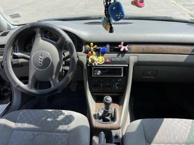 Синий Ауди А6, объемом двигателя 2.5 л и пробегом 3 тыс. км за 2500 $, фото 9 на Automoto.ua