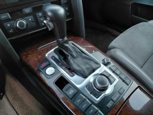 Синій Ауді А6, об'ємом двигуна 2.7 л та пробігом 372 тис. км за 2250 $, фото 12 на Automoto.ua