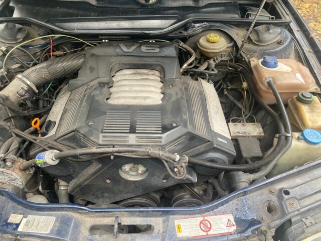 Ауди А6 1992 в Житомире на Automoto.ua Синий Ауди А6, объемом двигателя 2.8 л и пробегом 300 тыс. км за 2000 $, фото 2 на Automoto.ua