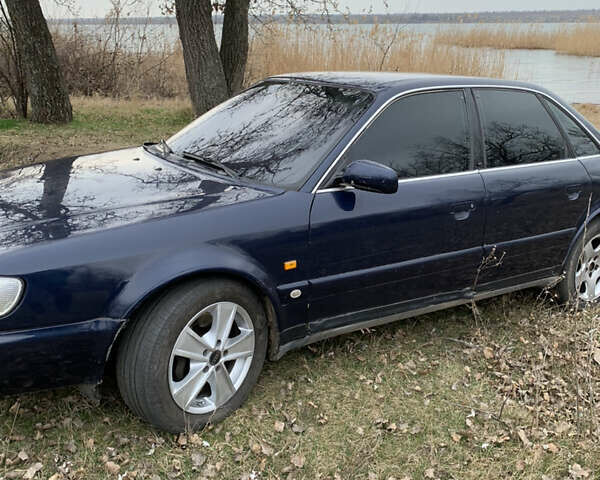 Синій Ауді А6, об'ємом двигуна 2.46 л та пробігом 250 тис. км за 3500 $, фото 2 на Automoto.ua