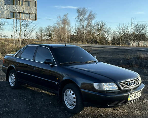 Синий Ауди А6, объемом двигателя 2.6 л и пробегом 290 тыс. км за 3700 $, фото 1 на Automoto.ua