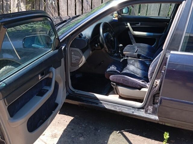 Синій Ауді А6, об'ємом двигуна 2.6 л та пробігом 400 тис. км за 2400 $, фото 6 на Automoto.ua