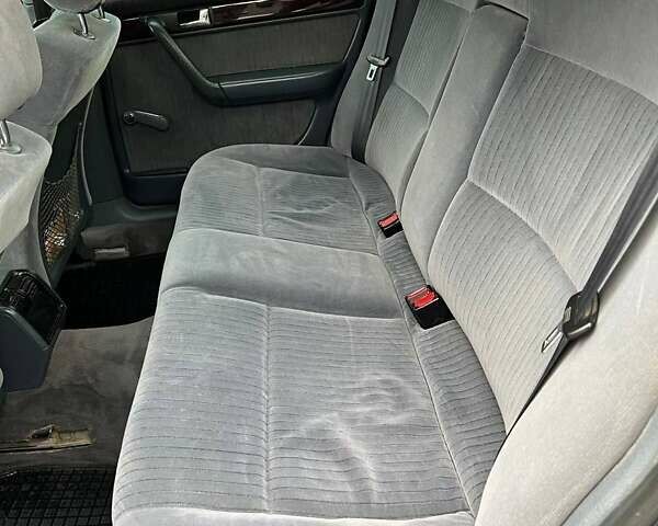 Синий Ауди А6, объемом двигателя 2.5 л и пробегом 550 тыс. км за 2600 $, фото 4 на Automoto.ua