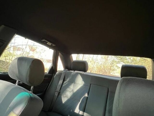 Синий Ауди А6, объемом двигателя 2.8 л и пробегом 288 тыс. км за 5000 $, фото 19 на Automoto.ua