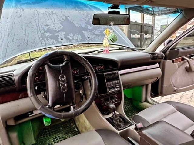 Синий Ауди А6, объемом двигателя 2 л и пробегом 380 тыс. км за 2650 $, фото 8 на Automoto.ua