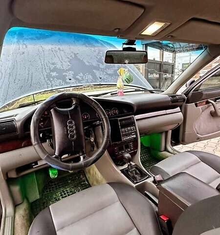 Синій Ауді А6, об'ємом двигуна 2 л та пробігом 380 тис. км за 2650 $, фото 7 на Automoto.ua