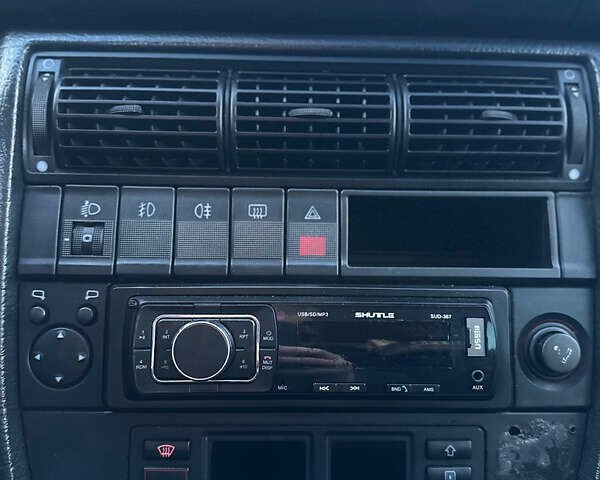 Синий Ауди А6, объемом двигателя 2.6 л и пробегом 290 тыс. км за 3700 $, фото 17 на Automoto.ua