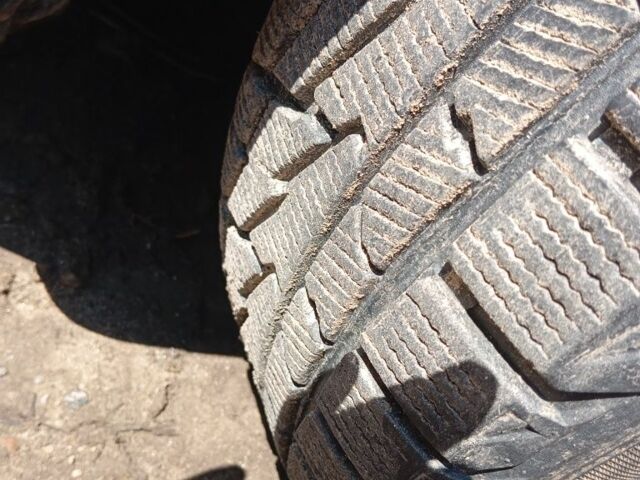 Синий Ауди А6, объемом двигателя 2.6 л и пробегом 400 тыс. км за 2500 $, фото 9 на Automoto.ua