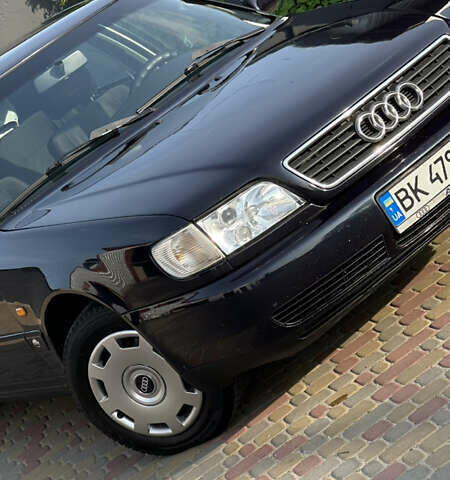 Синий Ауди А6, объемом двигателя 2.5 л и пробегом 492 тыс. км за 3300 $, фото 1 на Automoto.ua