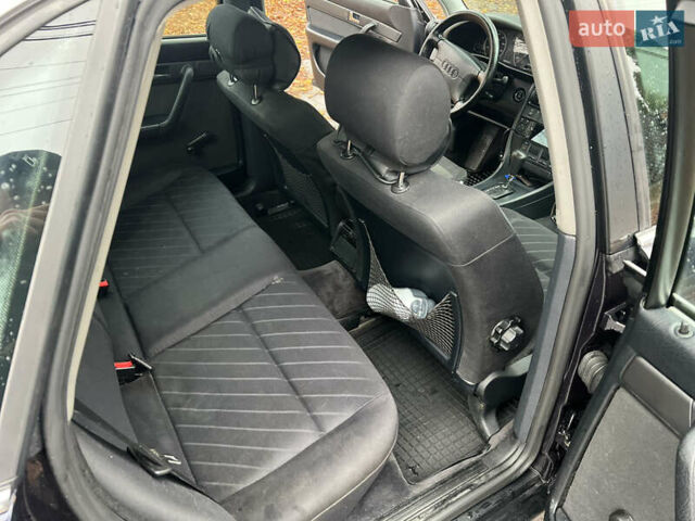 Синий Ауди А6, объемом двигателя 2.6 л и пробегом 286 тыс. км за 4200 $, фото 9 на Automoto.ua