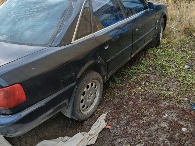 Ауді А6 1996 у Змиеве на Automoto.ua Синій Ауді А6, об'ємом двигуна 2.6 л та пробігом 282 тис. км за 1800 $, фото 1 на Automoto.ua