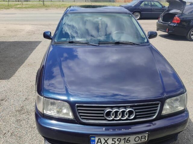 Синий Ауди А6, объемом двигателя 2.6 л и пробегом 284 тыс. км за 3300 $, фото 1 на Automoto.ua