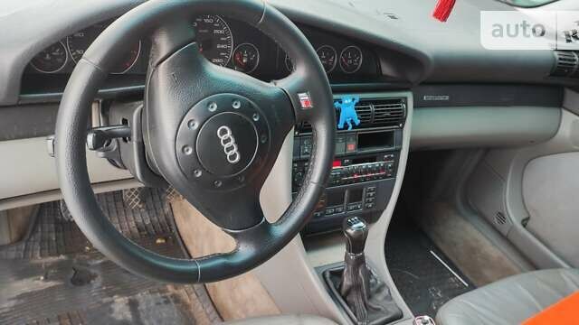 Ауди А6 1996 в Прилуках на Automoto.ua Синий Ауди А6, объемом двигателя 2.6 л и пробегом 362 тыс. км за 3300 $, фото 12 на Automoto.ua