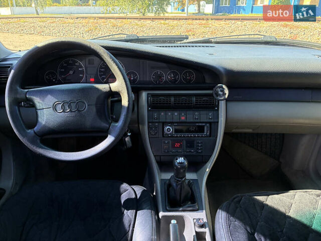 Ауди А6 1996 в Борисполе на Automoto.ua Синий Ауди А6, объемом двигателя 2.6 л и пробегом 390 тыс. км за 6200 $, фото 13 на Automoto.ua