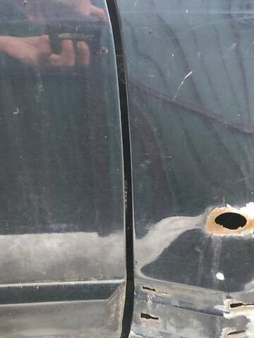 Ауди А6 1996 в Прилуках на Automoto.ua Синий Ауди А6, объемом двигателя 2.6 л и пробегом 362 тыс. км за 3300 $, фото 6 на Automoto.ua