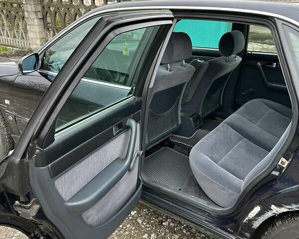 Синий Ауди А6, объемом двигателя 2.6 л и пробегом 200 тыс. км за 2600 $, фото 9 на Automoto.ua
