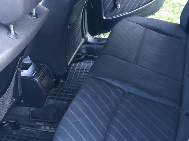 Синий Ауди А6, объемом двигателя 2.5 л и пробегом 350 тыс. км за 2700 $, фото 10 на Automoto.ua