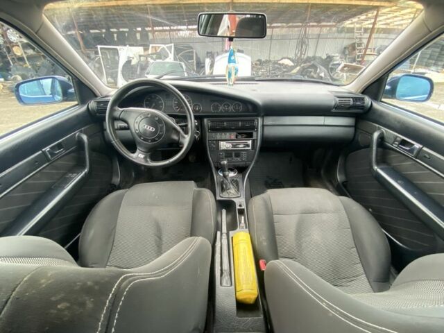 Синій Ауді А6, об'ємом двигуна 2.6 л та пробігом 380 тис. км за 2700 $, фото 5 на Automoto.ua