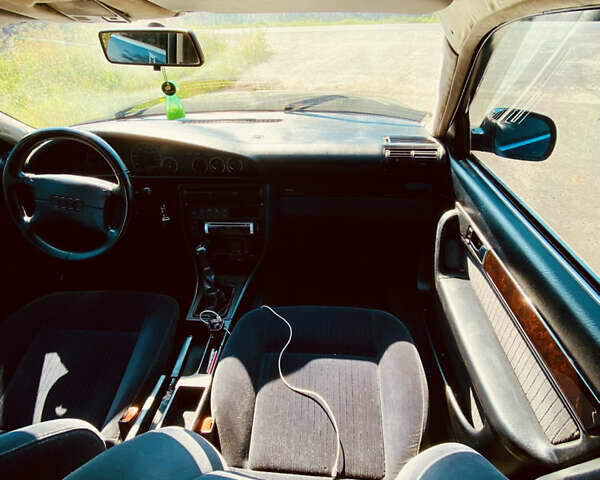 Синій Ауді А6, об'ємом двигуна 2.6 л та пробігом 100 тис. км за 2800 $, фото 9 на Automoto.ua