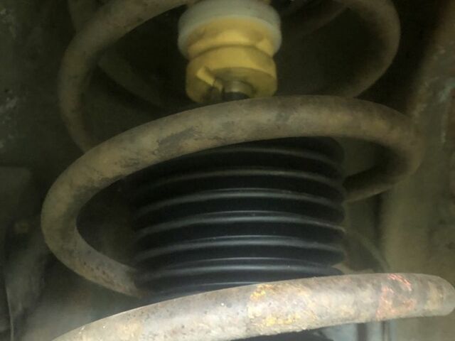 Синий Ауди А6, объемом двигателя 2.5 л и пробегом 350 тыс. км за 2700 $, фото 19 на Automoto.ua