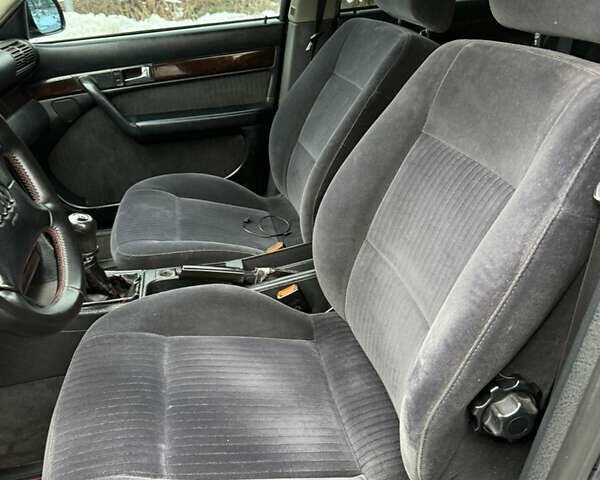 Синій Ауді А6, об'ємом двигуна 2.6 л та пробігом 333 тис. км за 2350 $, фото 14 на Automoto.ua