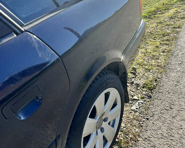 Ауді А6 1996 у Чорткові на Automoto.ua Синій Ауді А6, об'ємом двигуна 1.98 л та пробігом 620 тис. км за 2555 $, фото 3 на Automoto.ua