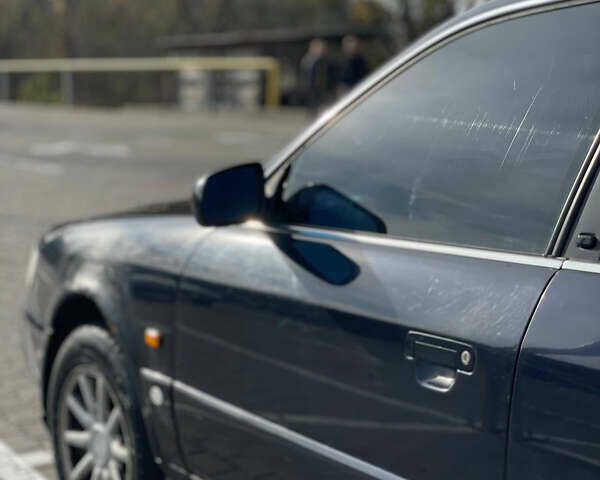 Синий Ауди А6, объемом двигателя 2.6 л и пробегом 416 тыс. км за 3000 $, фото 4 на Automoto.ua