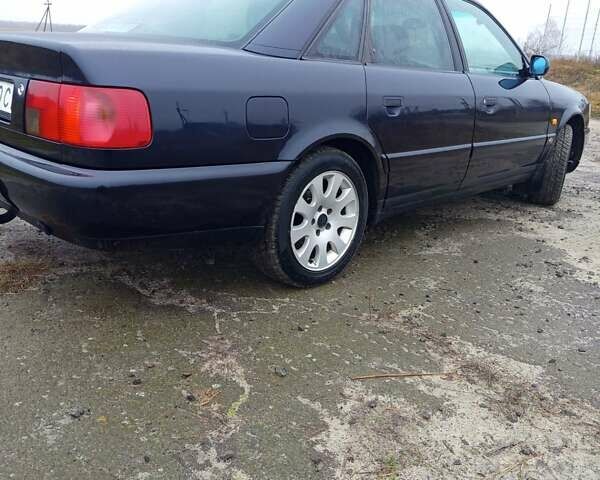 Синий Ауди А6, объемом двигателя 1.98 л и пробегом 556 тыс. км за 2650 $, фото 4 на Automoto.ua