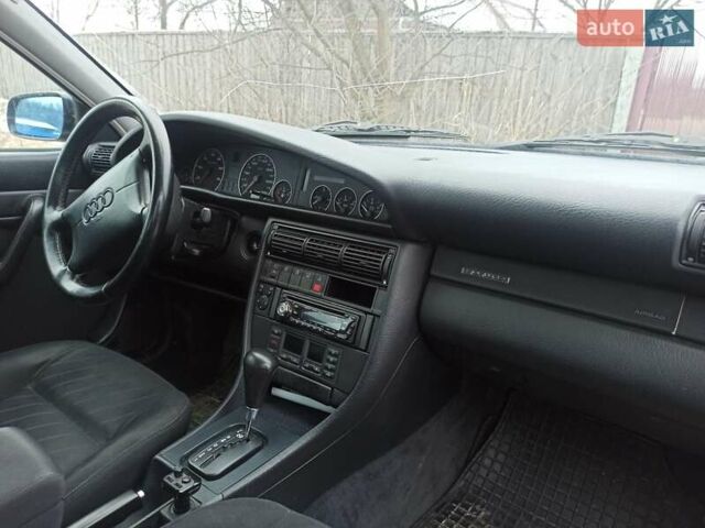 Синий Ауди А6, объемом двигателя 2.6 л и пробегом 270 тыс. км за 3300 $, фото 13 на Automoto.ua