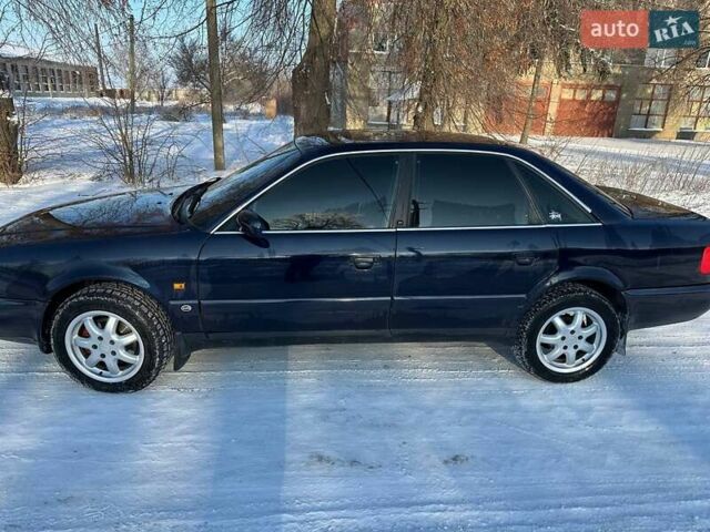 Синій Ауді А6, об'ємом двигуна 2.6 л та пробігом 300 тис. км за 2998 $, фото 3 на Automoto.ua