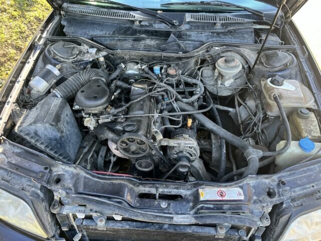 Ауді А6 1996 у Чорткові на Automoto.ua Синій Ауді А6, об'ємом двигуна 2 л та пробігом 620 тис. км за 2555 $, фото 12 на Automoto.ua