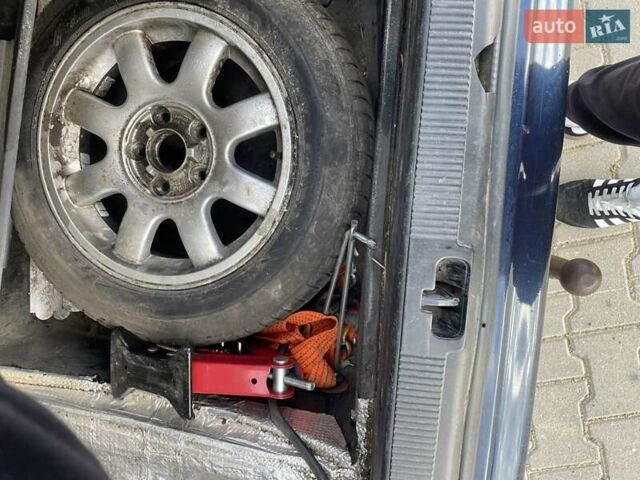 Синій Ауді А6, об'ємом двигуна 2.5 л та пробігом 350 тис. км за 2300 $, фото 13 на Automoto.ua