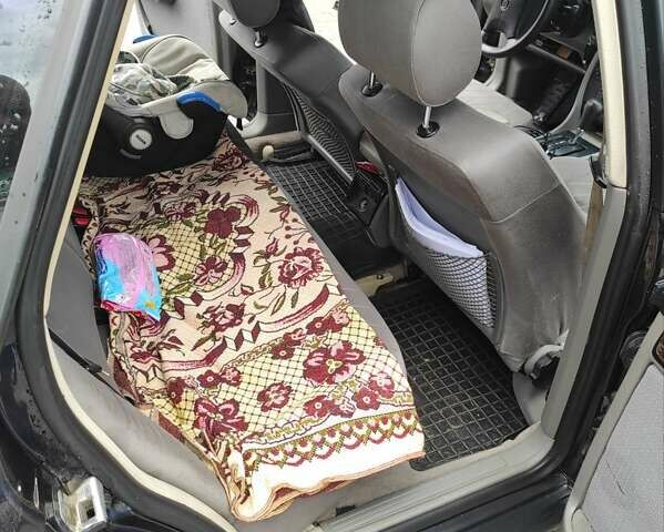 Синій Ауді А6, об'ємом двигуна 2.8 л та пробігом 390 тис. км за 3850 $, фото 7 на Automoto.ua