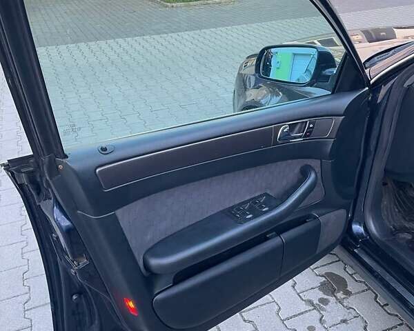 Синий Ауди А6, объемом двигателя 1.8 л и пробегом 316 тыс. км за 3950 $, фото 10 на Automoto.ua