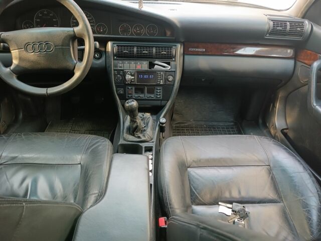 Ауди А6 1997 в Буче на Automoto.ua Синий Ауди А6, объемом двигателя 2.6 л и пробегом 57 тыс. км за 3500 $, фото 2 на Automoto.ua