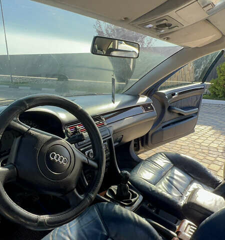 Синий Ауди А6, объемом двигателя 2.5 л и пробегом 250 тыс. км за 3800 $, фото 2 на Automoto.ua