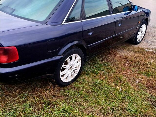 Синий Ауди А6, объемом двигателя 2.5 л и пробегом 500 тыс. км за 3500 $, фото 2 на Automoto.ua