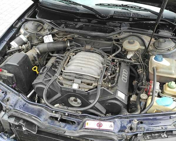 Синій Ауді А6, об'ємом двигуна 2.8 л та пробігом 390 тис. км за 3850 $, фото 2 на Automoto.ua