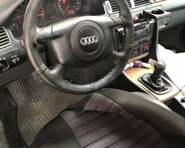 Синій Ауді А6, об'ємом двигуна 1.78 л та пробігом 500 тис. км за 4200 $, фото 6 на Automoto.ua