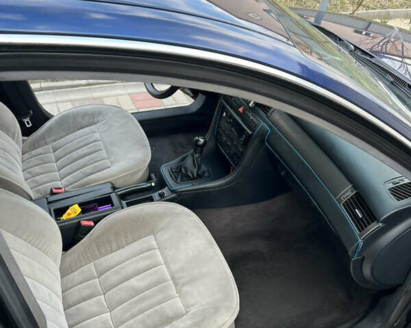 Синий Ауди А6, объемом двигателя 1.9 л и пробегом 319 тыс. км за 4500 $, фото 15 на Automoto.ua