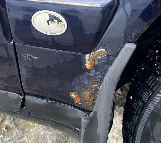 Синий Ауди А6, объемом двигателя 2.6 л и пробегом 302 тыс. км за 4300 $, фото 5 на Automoto.ua