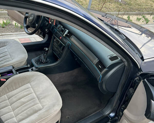Синий Ауди А6, объемом двигателя 1.9 л и пробегом 319 тыс. км за 4500 $, фото 14 на Automoto.ua